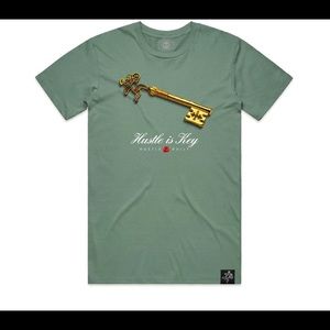 Haste muerte hustle is key 🗝 green tee